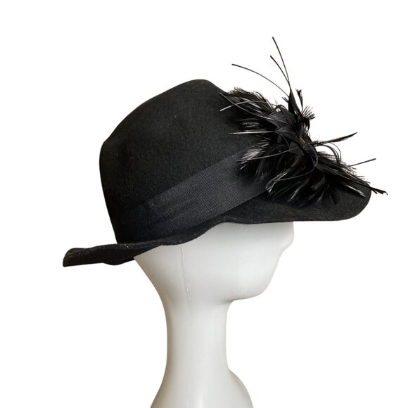 Nordstrom  Black Wool With Feather & Sequin Detail Womens Cloche Hat - Picture 3 of 8
